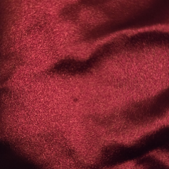 EXPRESS Satin Padded shoulder ruched top - Picture 10 of 14